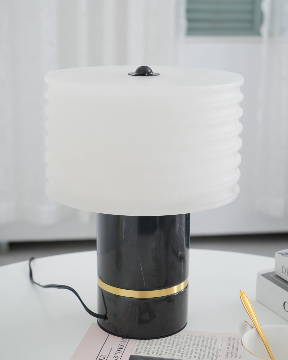 GlimmerAura - Contemporary Table Lamp
