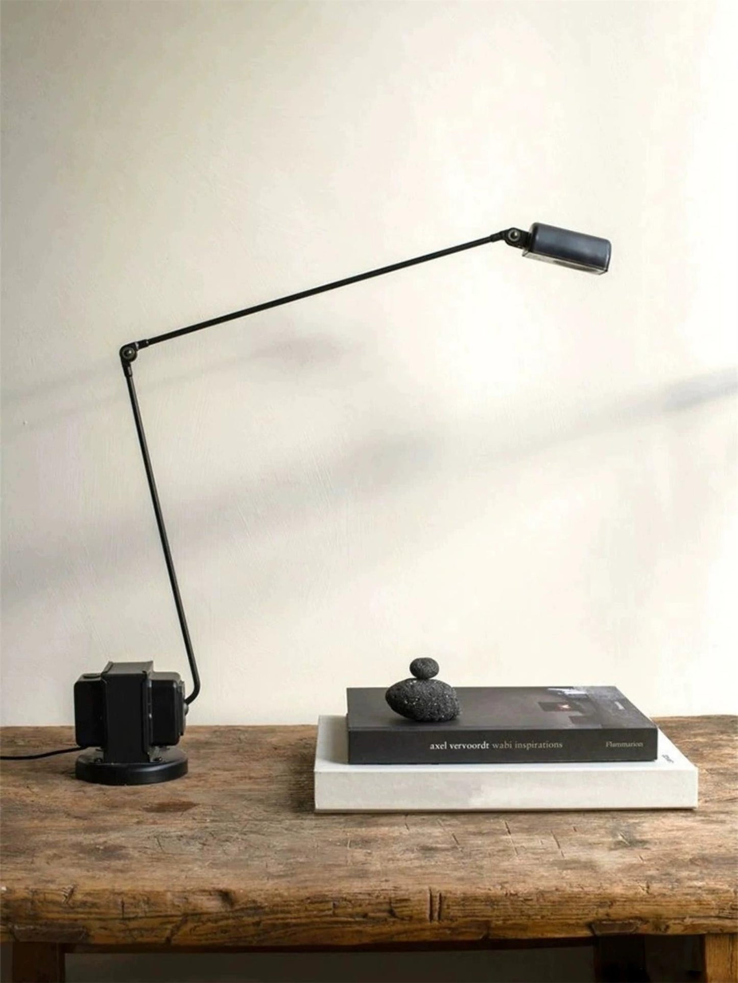 ZalenaShine - Modern Table Light