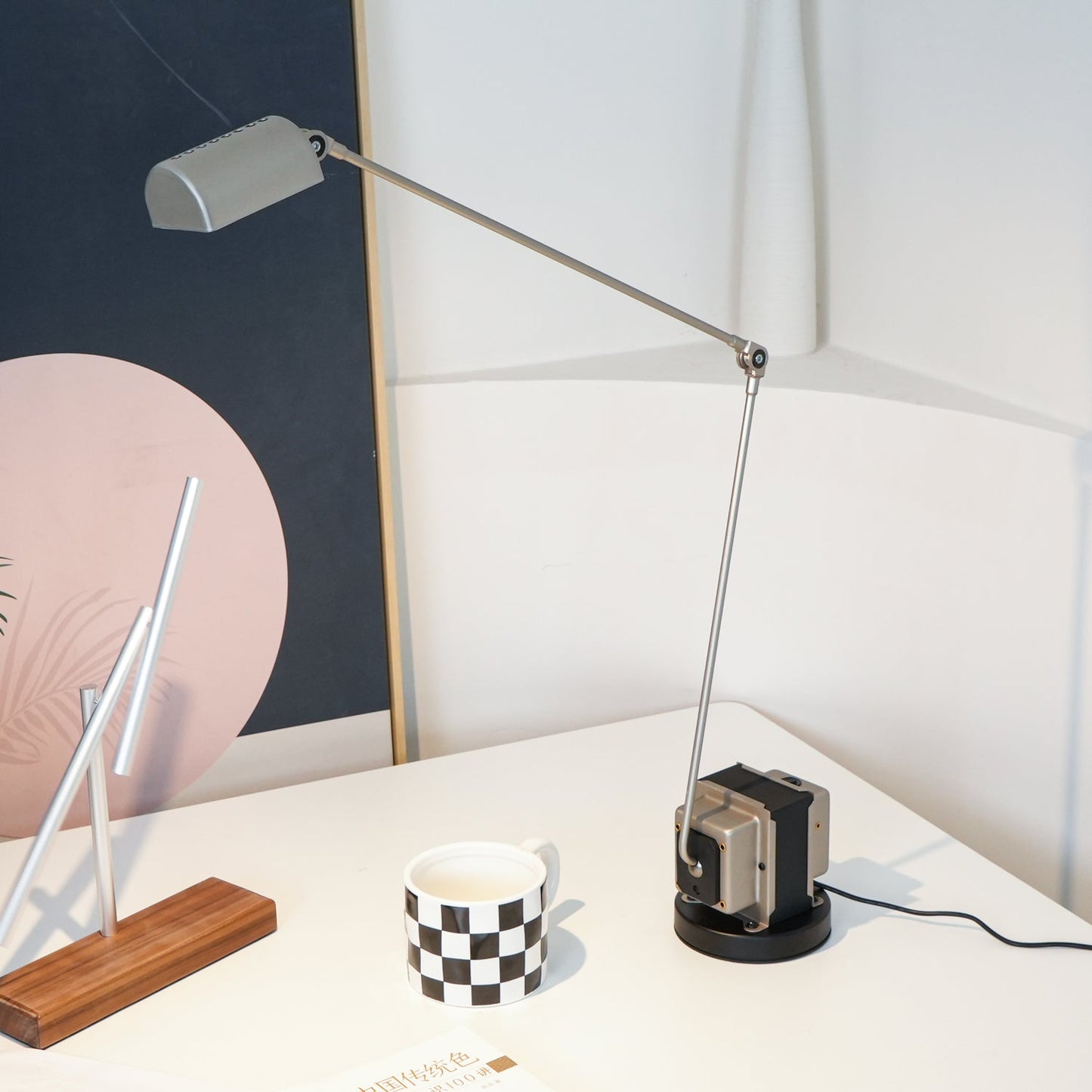 ZalenaShine - Modern Table Light