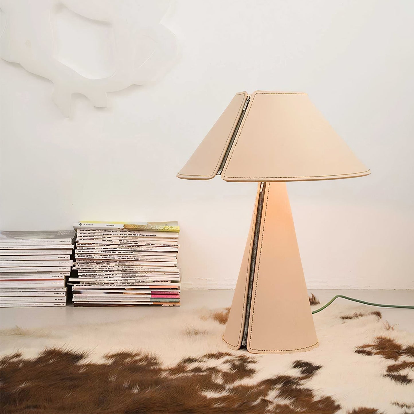 LumenLeaf - Stylish Desk Lamp