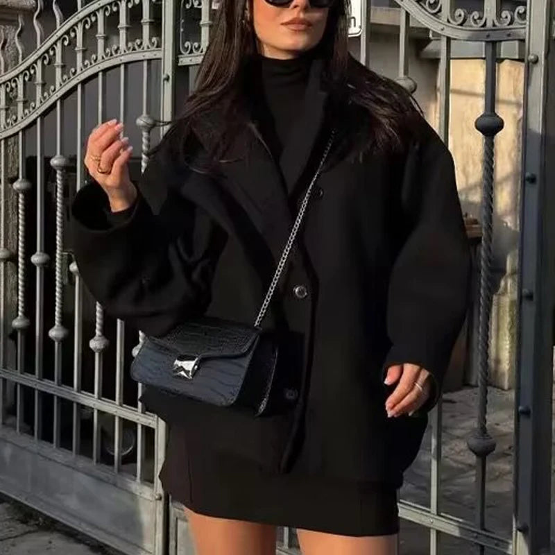 Elena | Stylish Oversized Winter Coat with Long Sleeves for Women 4