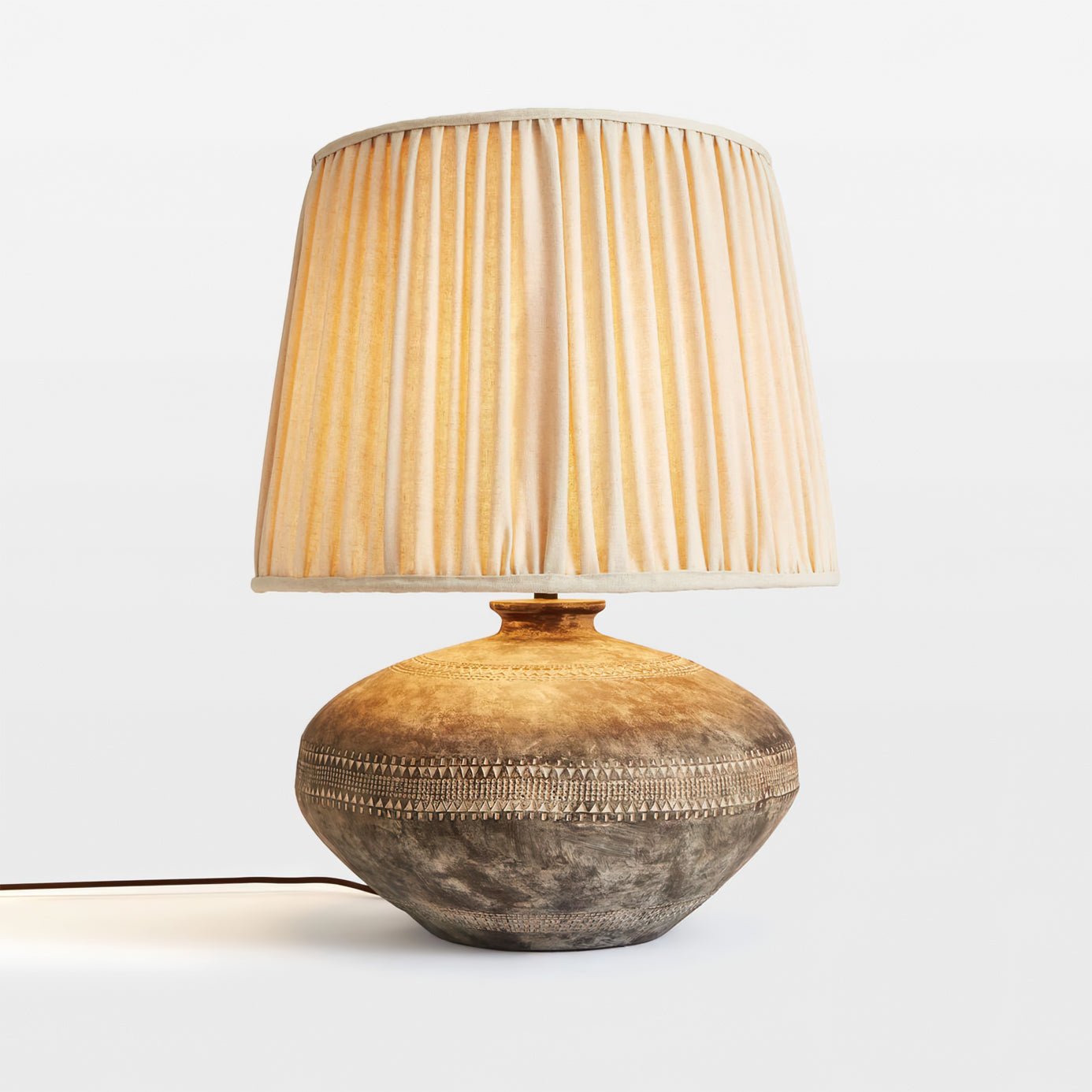 CeramiGlow - Elegant Table Lamp