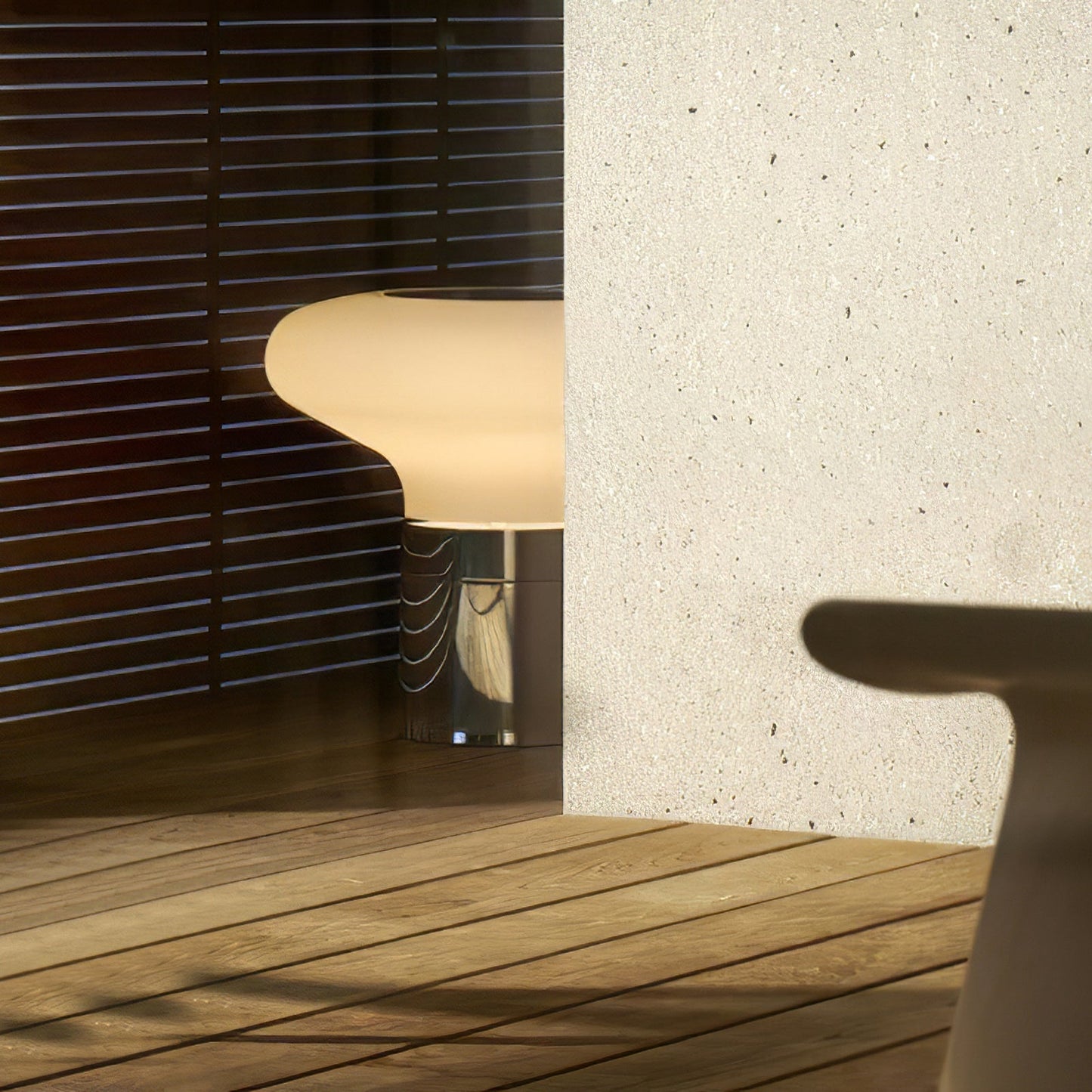 LuxeFive - Modern Table Lamp