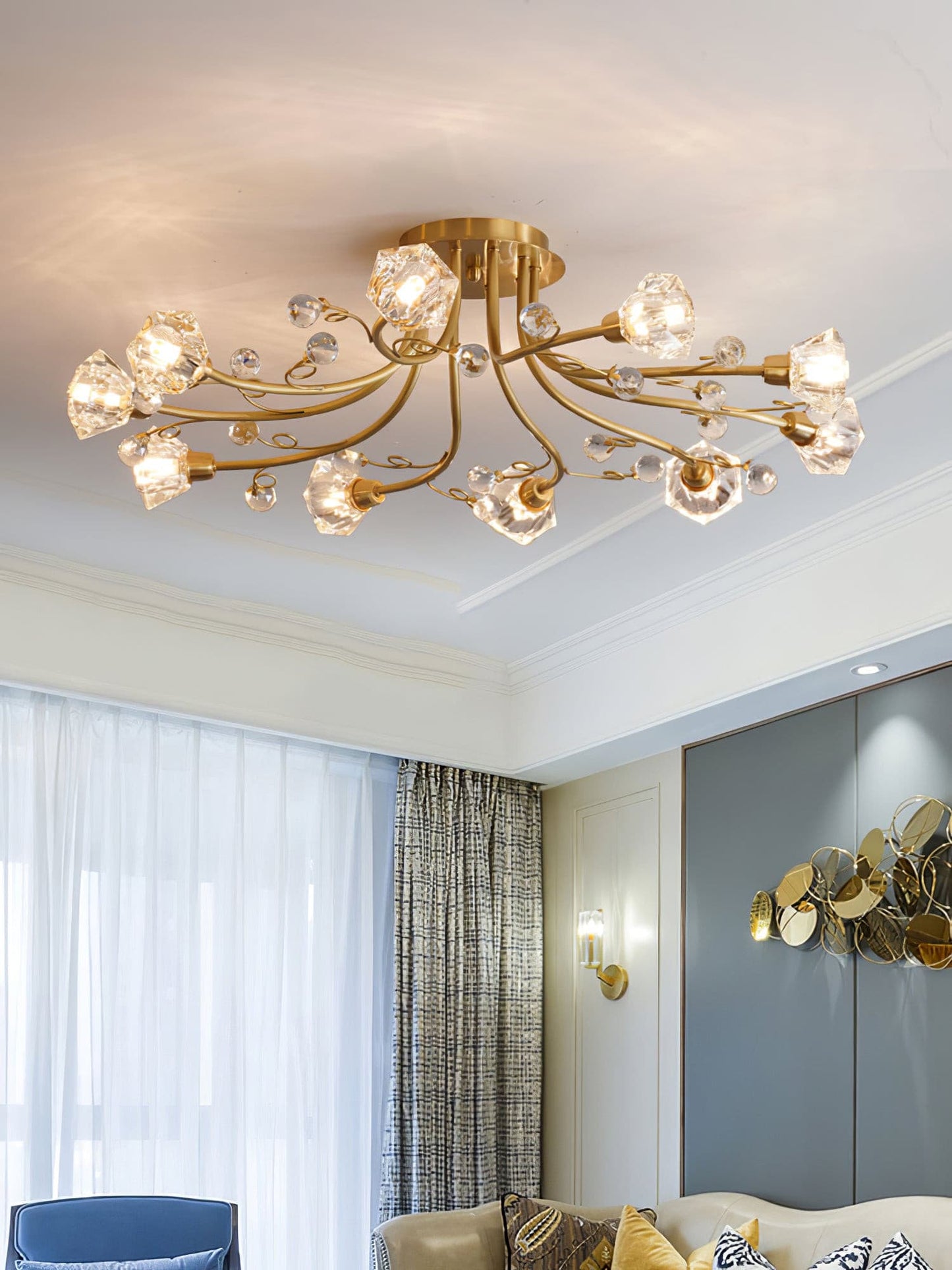 FloralBeam - Elegant Ceiling Lamp