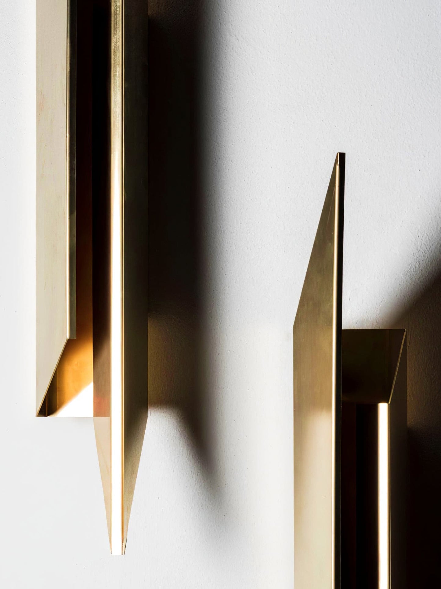 TechBeam – Lámpara de pared moderna y elegante con diseño avanzado