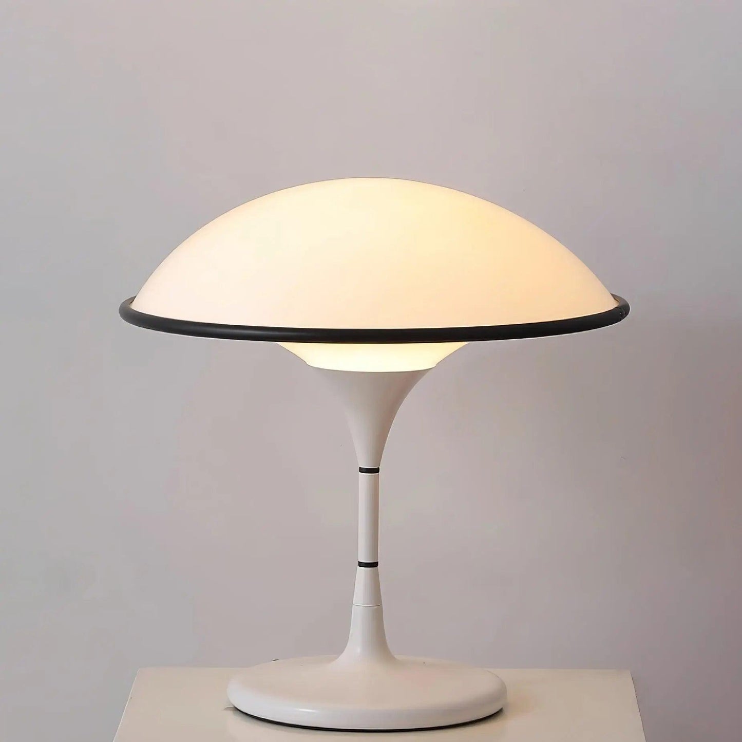 FontanaBeam - Elegant Scandinavian Table Lamp