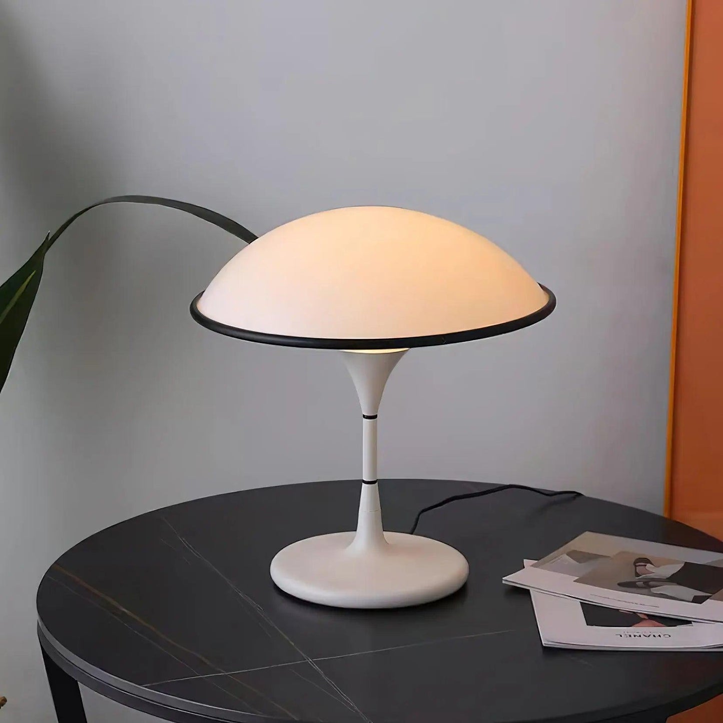 FontanaBeam - Elegant Scandinavian Table Lamp