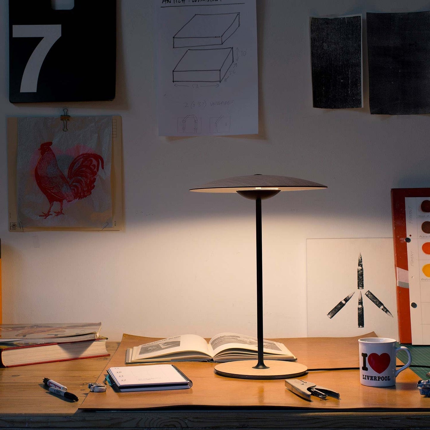 LiteGinger - Elegant Desk Lamp