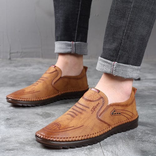StrideComfort - Orthopedic Men's Shoes for Perfect Balance of Style and Ease