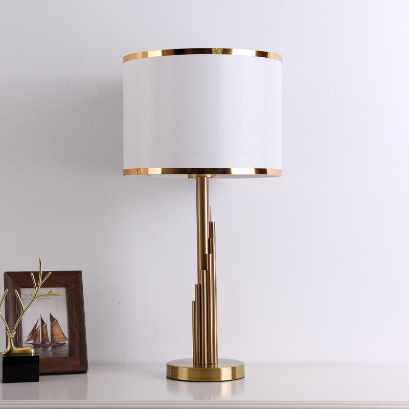 BeamLux – Stylish Desk Lamp with a Touch of Modern Luxury
