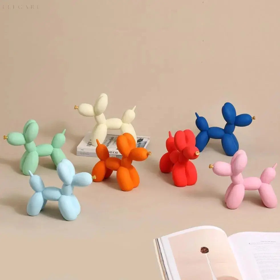 PuffGlow - Golden Snout Balloon Sculpture