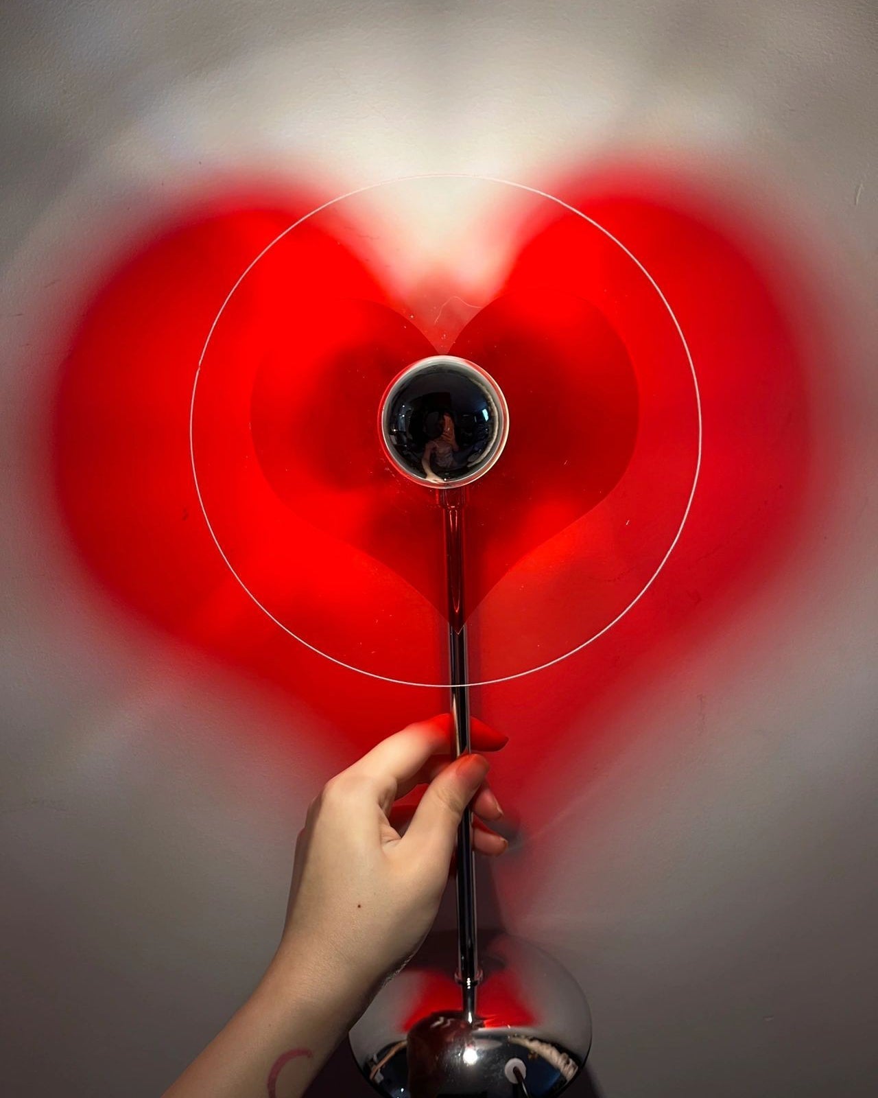 LoveGlow – Lampada da Tavolo Elegante con LED Ricaricabile