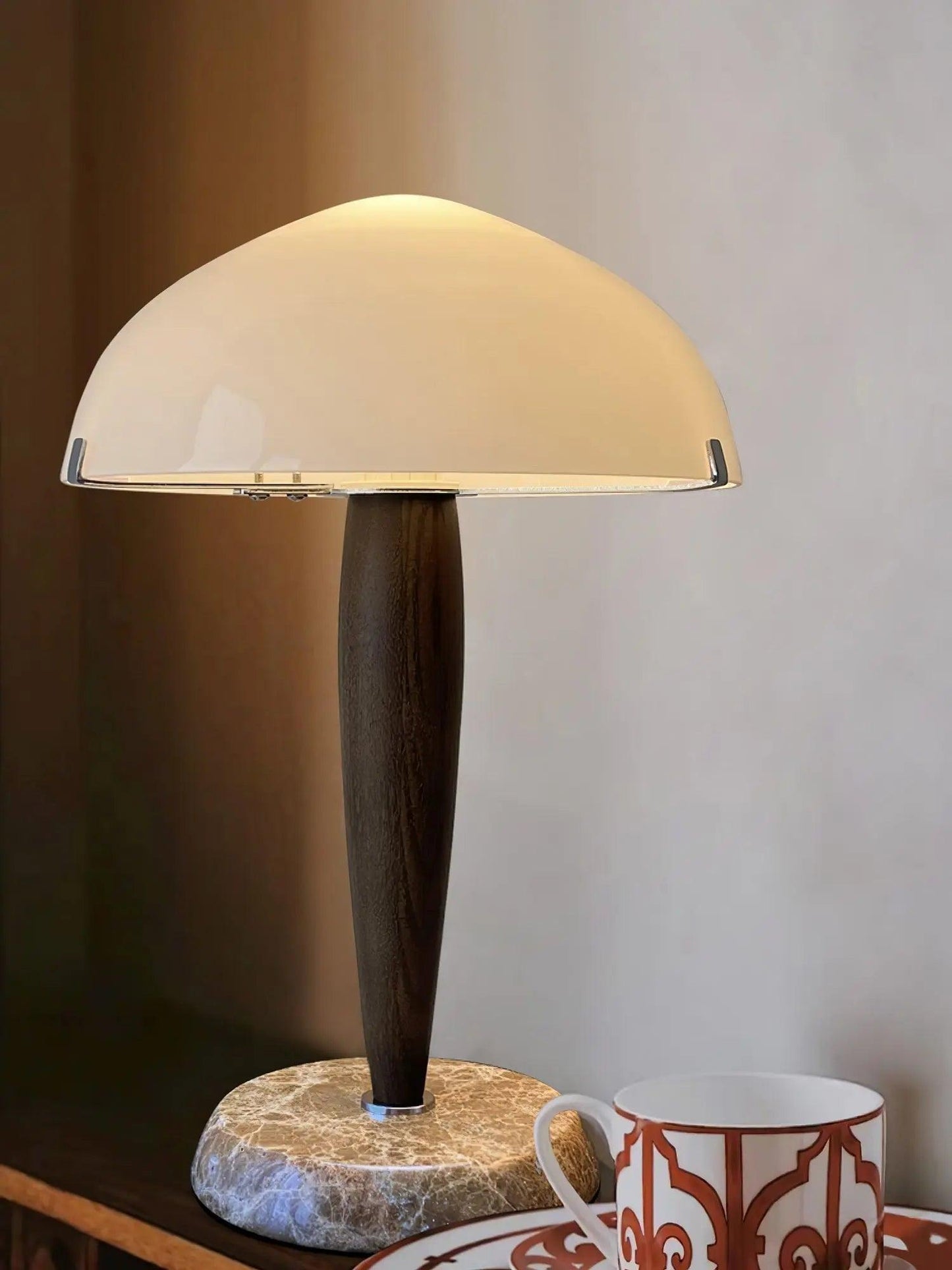 NordicHerman - Sleek and Stylish Table Lamp