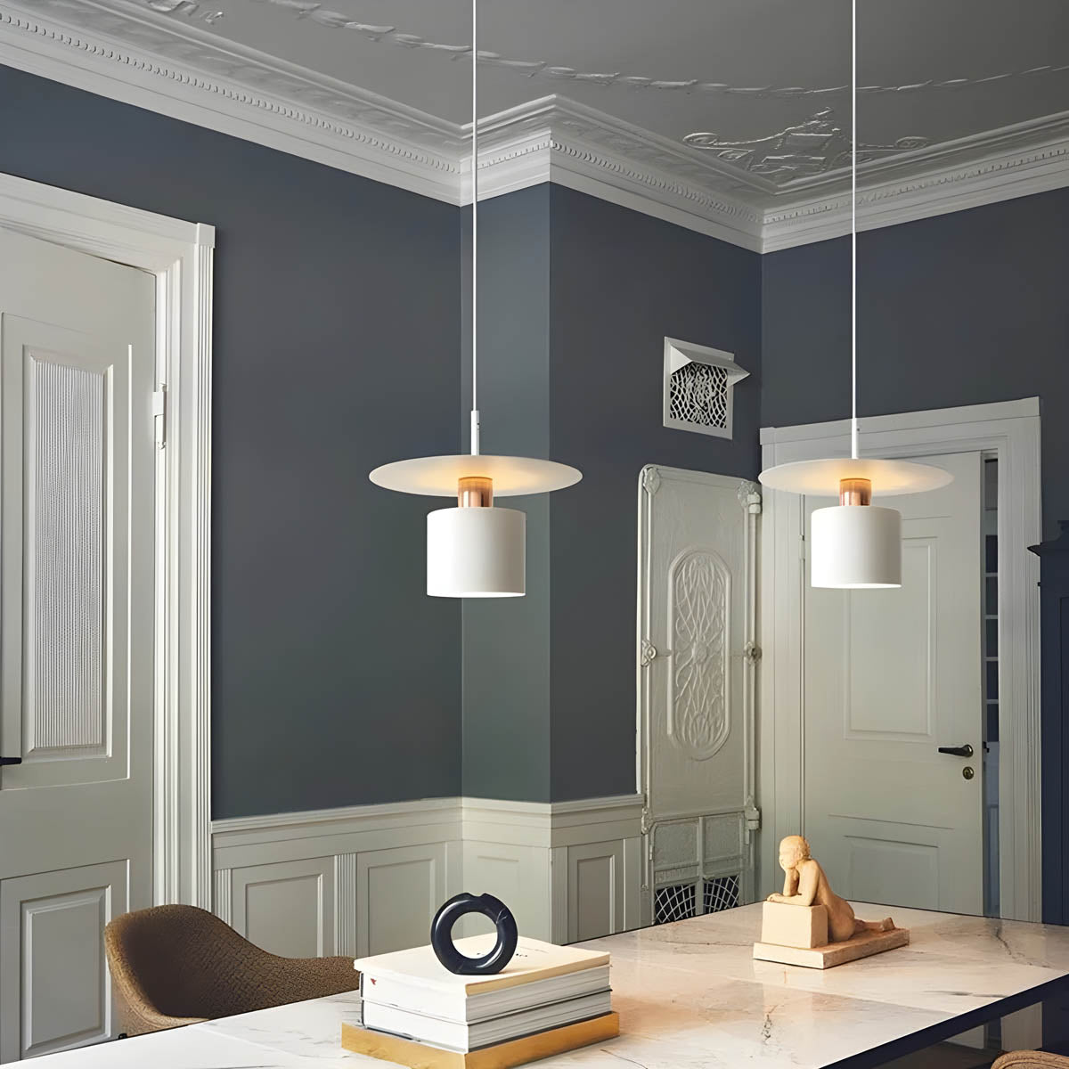 LinearGlow - Elegant Suspension Light