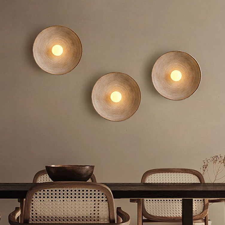 Japanese wooden wall lamp 1
