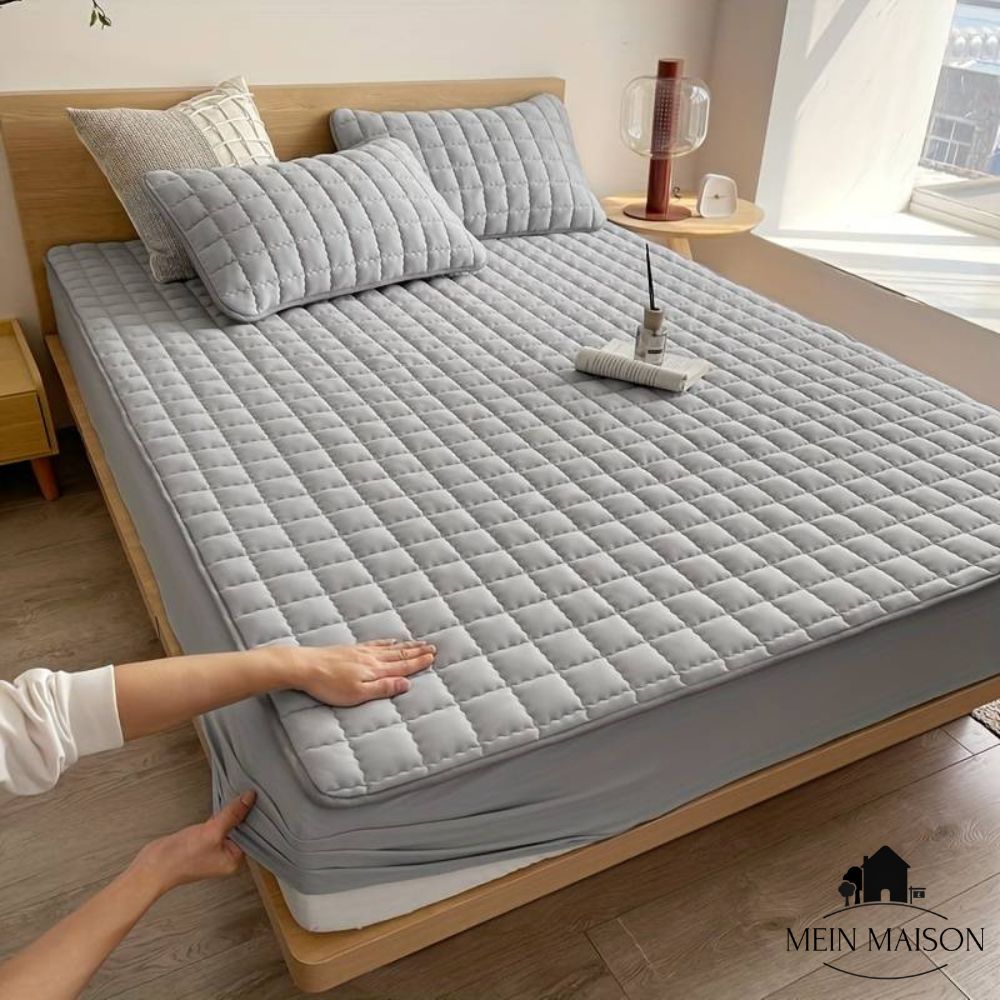 King Size Waterproof Mattress Protector, Soft and Breathable Mattress Cover for Ultimate Comfort 0