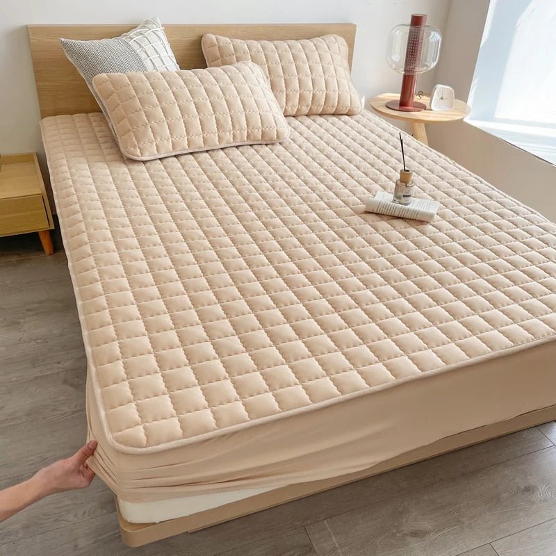 King Size Waterproof Mattress Protector, Soft and Breathable Mattress Cover for Ultimate Comfort 3