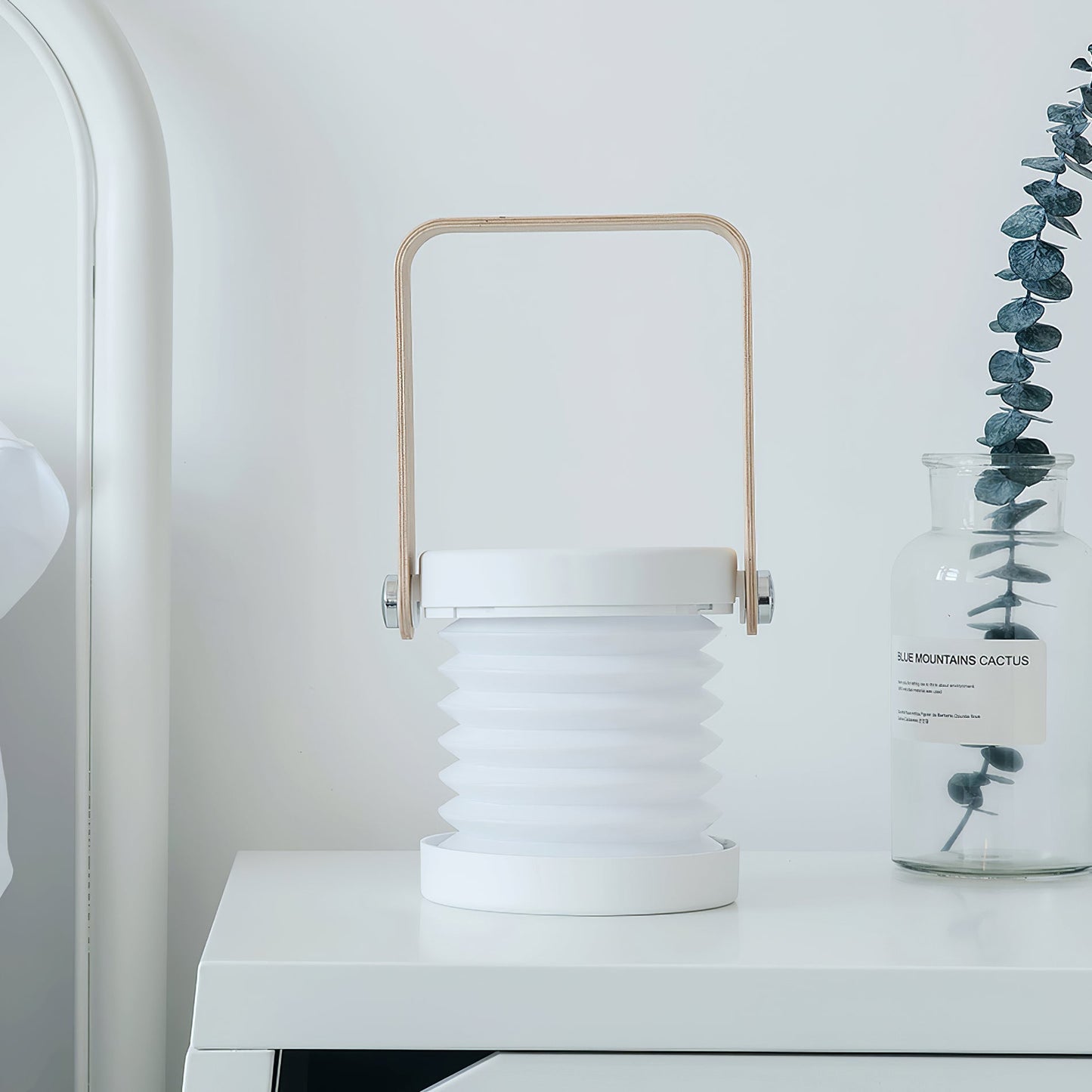 GlowLantern - Elegant Portable Table Lamp with Cozy Illumination