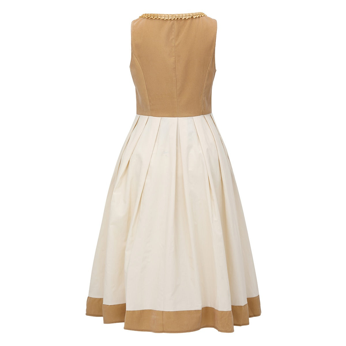 Leopard-print dirndl in khaki – Oktoberfest | A wild statement in modern traditional style 4