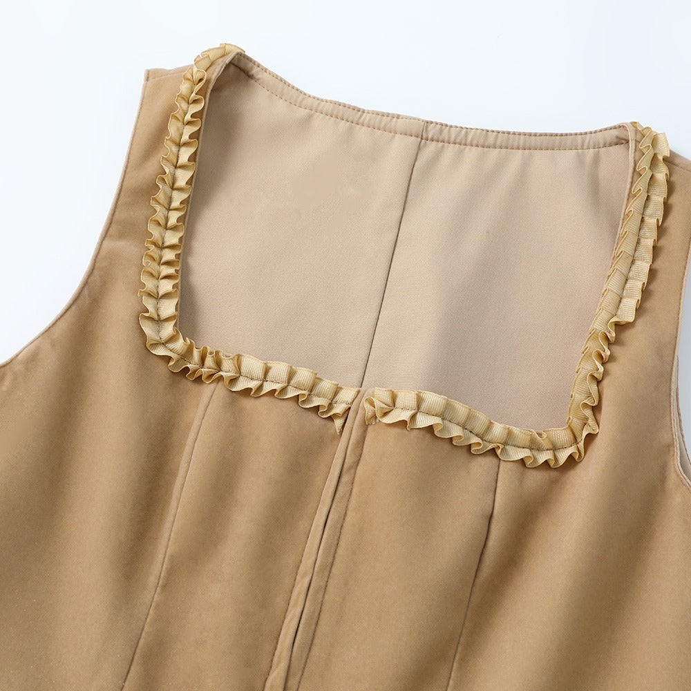 Leopard-print dirndl in khaki – Oktoberfest | A wild statement in modern traditional style 7