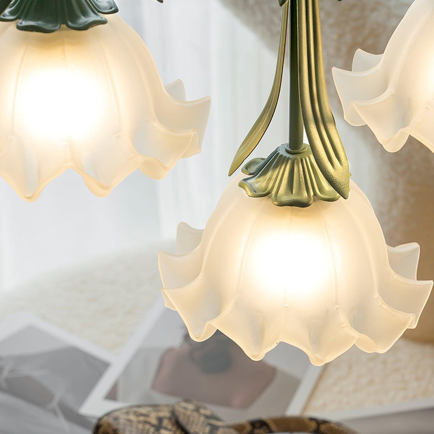 PetalGrace - Pendant Light Inspired by Blooming Flowers