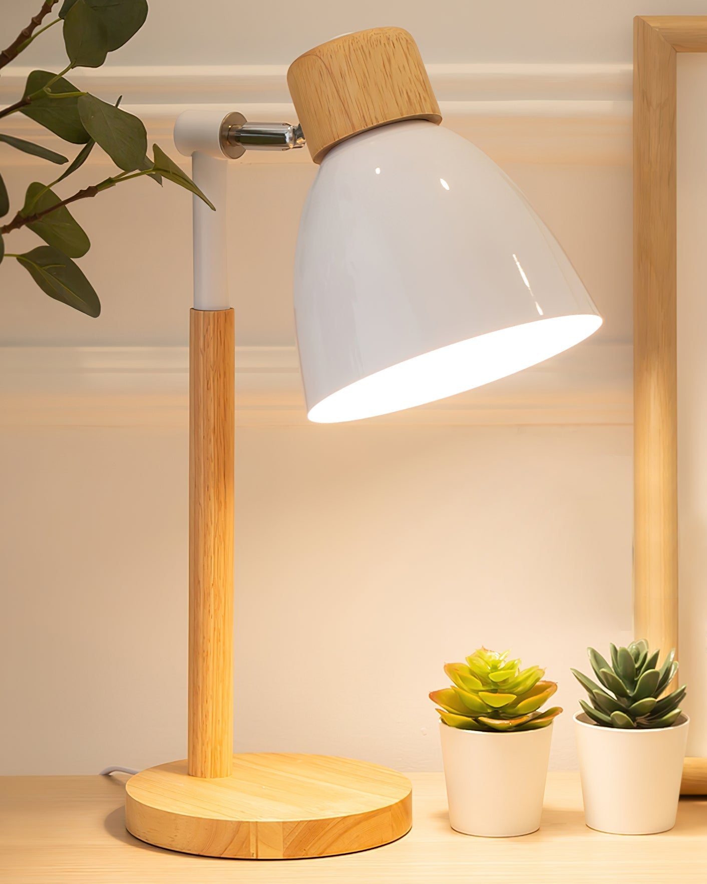 GentleHue - Wooden Lamp with Soft, Macaron-Inspired Colours