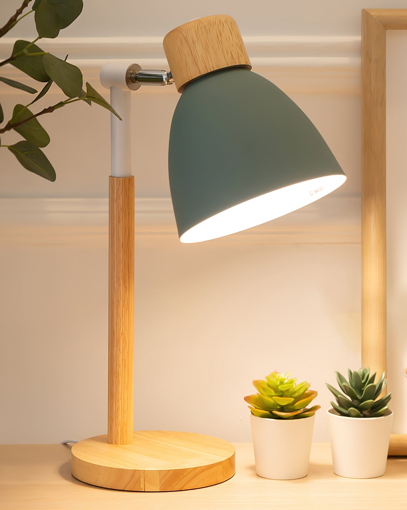 GentleHue - Wooden Lamp with Soft, Macaron-Inspired Colours