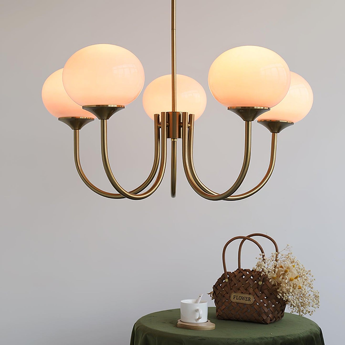 CloudBloom - Chic Marshmallow Light Fixture
