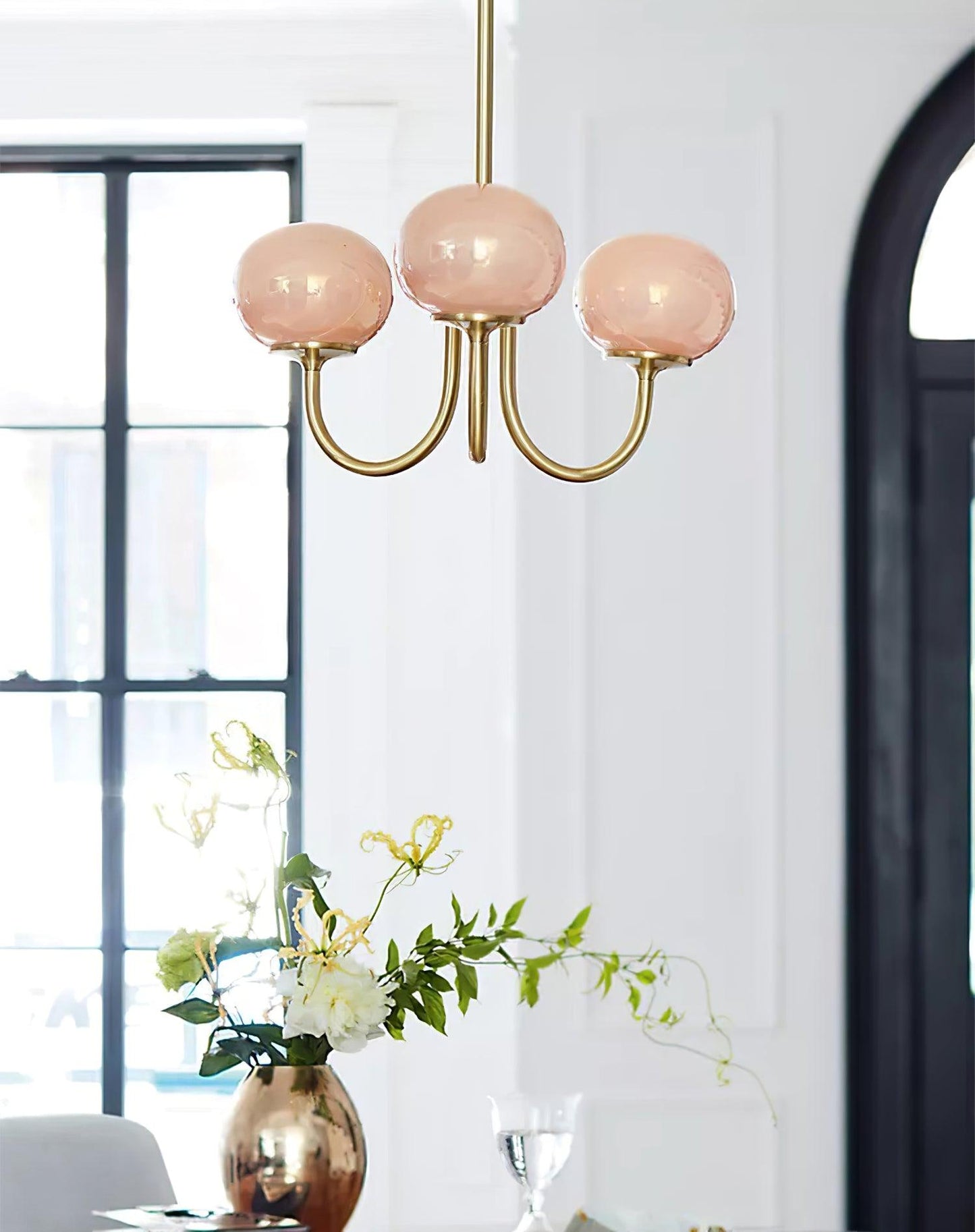 CloudBloom - Chic Marshmallow Light Fixture