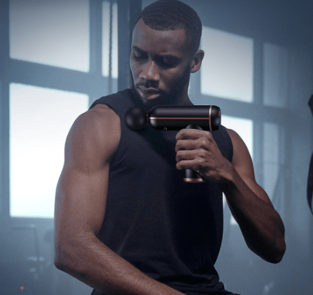 MassageGun Pro – Portable massage gun with 4 attachments for effective muscle recovery 4