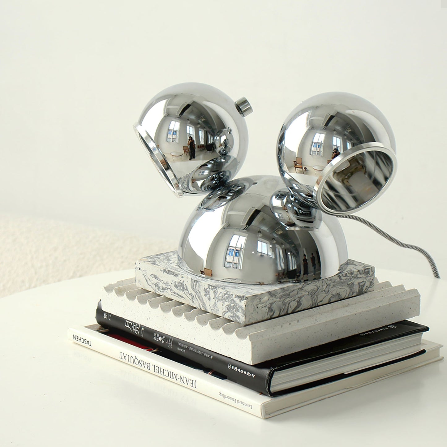 MickeySphere - Elegant Table Lamp