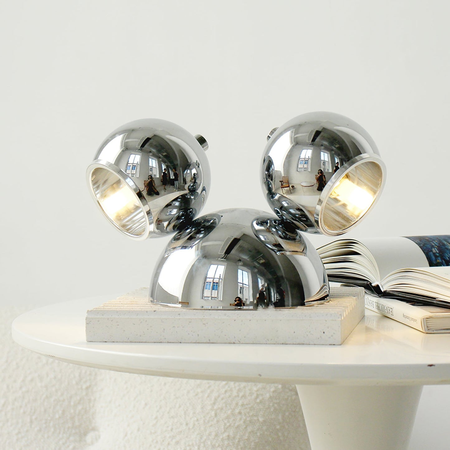 MickeySphere - Elegant Table Lamp