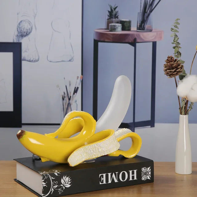 BananaBeam – Modern Banana Light Fixture
