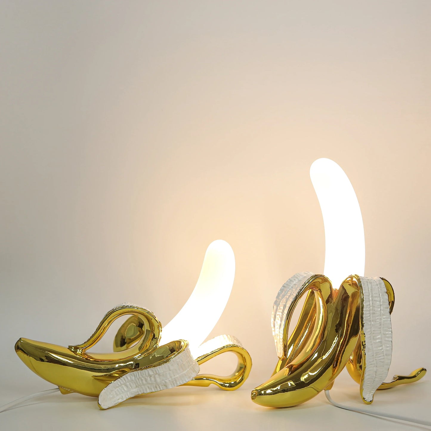BananaBeam – Modern Banana Light Fixture