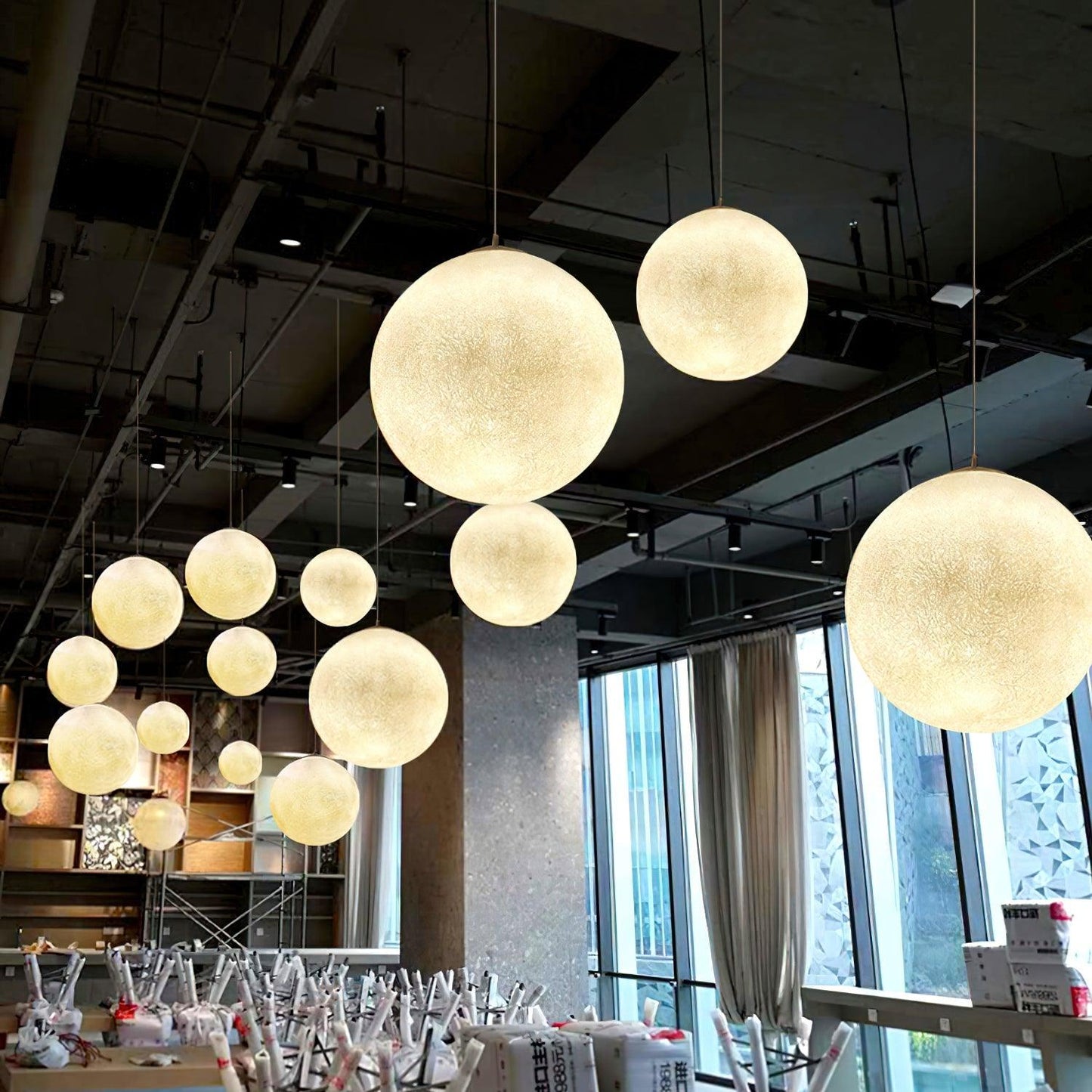 SilverMoon - Bright Pendant Light
