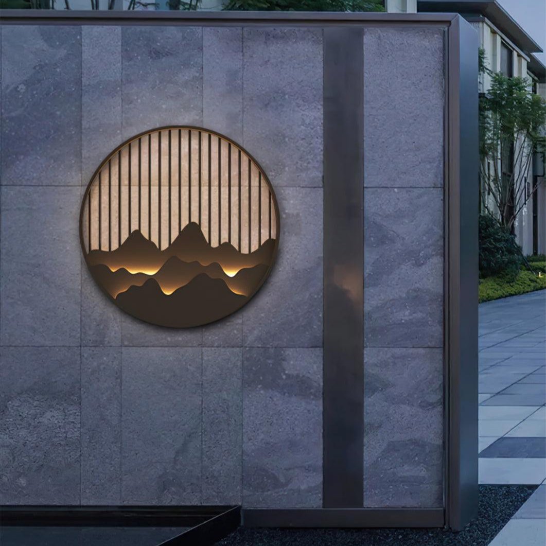 SummitGlow – Lámpara de Pared Exterior Elegante