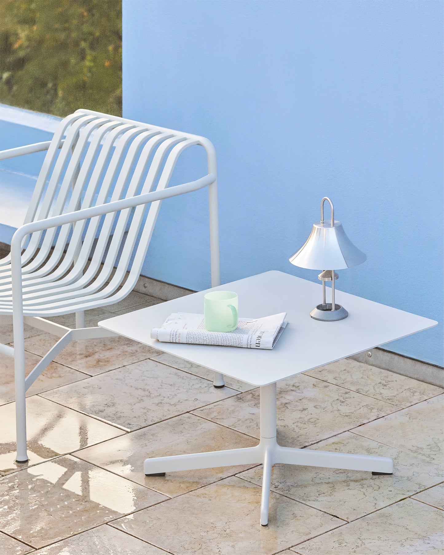 GlowCarry – Multifunctional LED Lamp with Hanging Feature