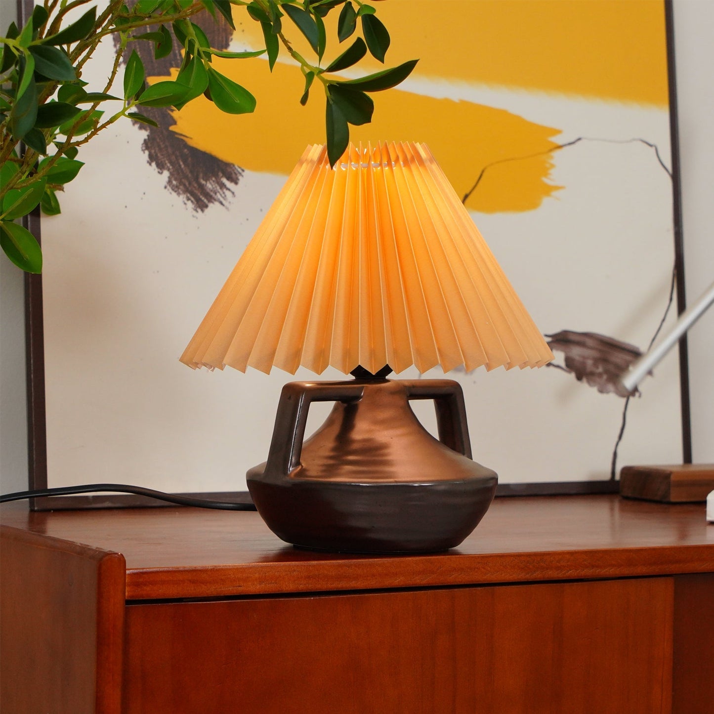 GentleNavia - Table Lamp with Elegant Pleated Shade and Soft Glow