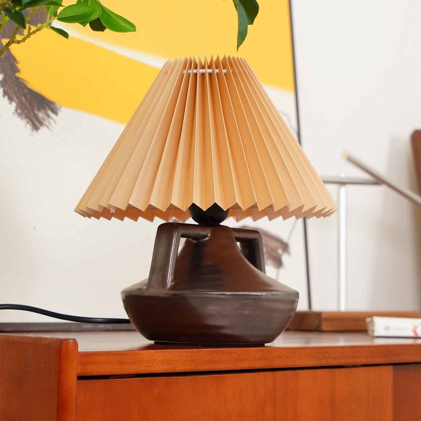 GentleNavia - Table Lamp with Elegant Pleated Shade and Soft Glow