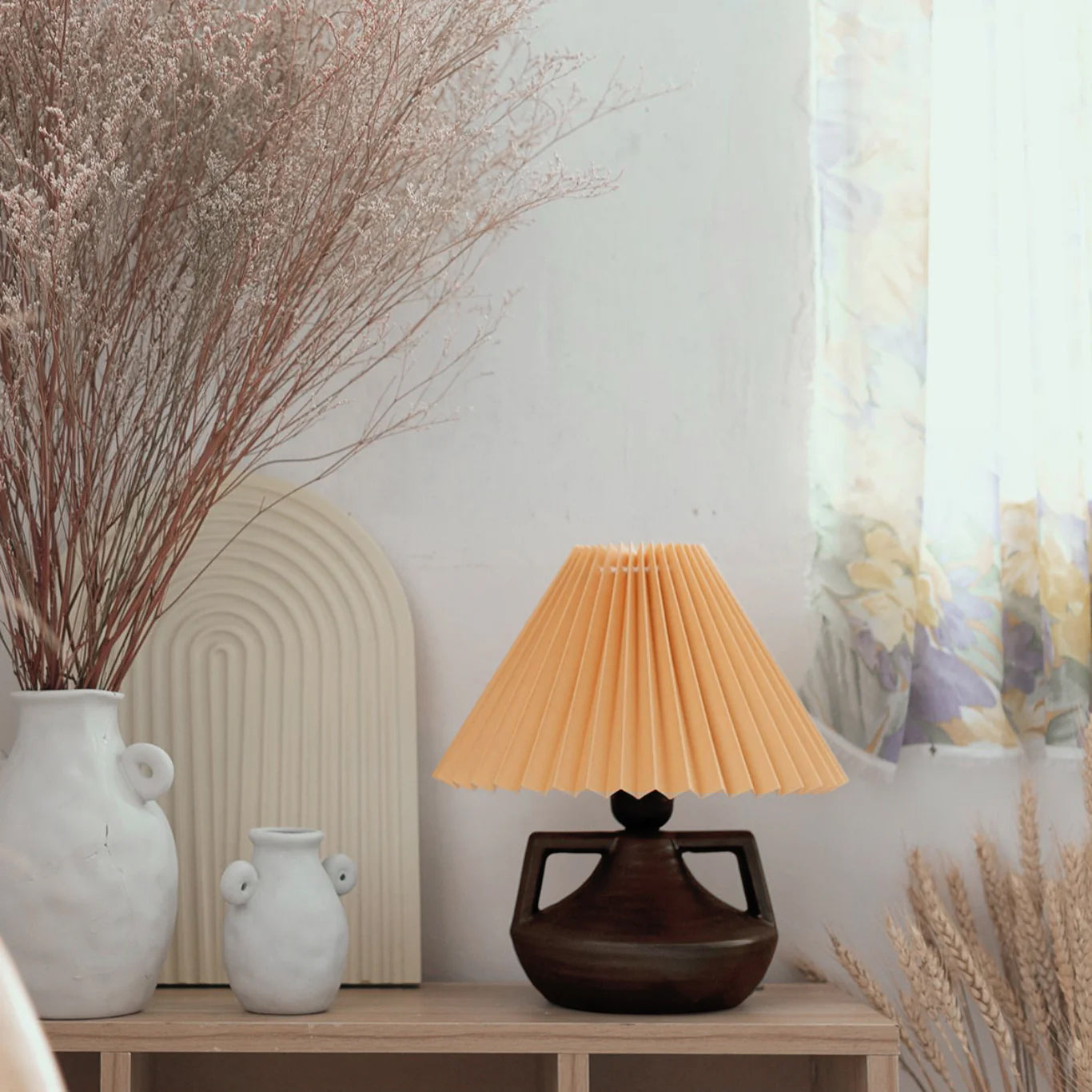 GentleNavia - Table Lamp with Elegant Pleated Shade and Soft Glow