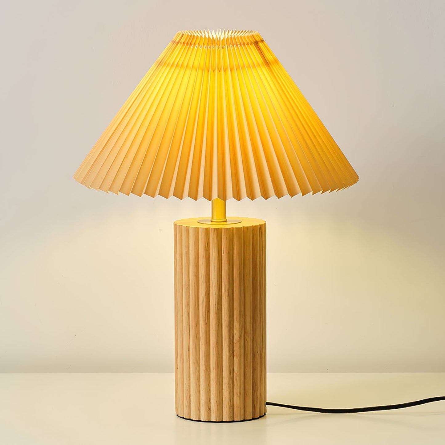 LumaNora - Elegant Table Lamp