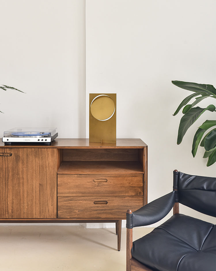 SleekShine - Minimalistische Tafel Lamp met LED Verlichting