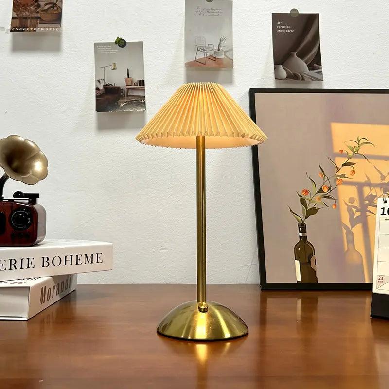 LumaNord - Retro Scandinavian Table Lamp