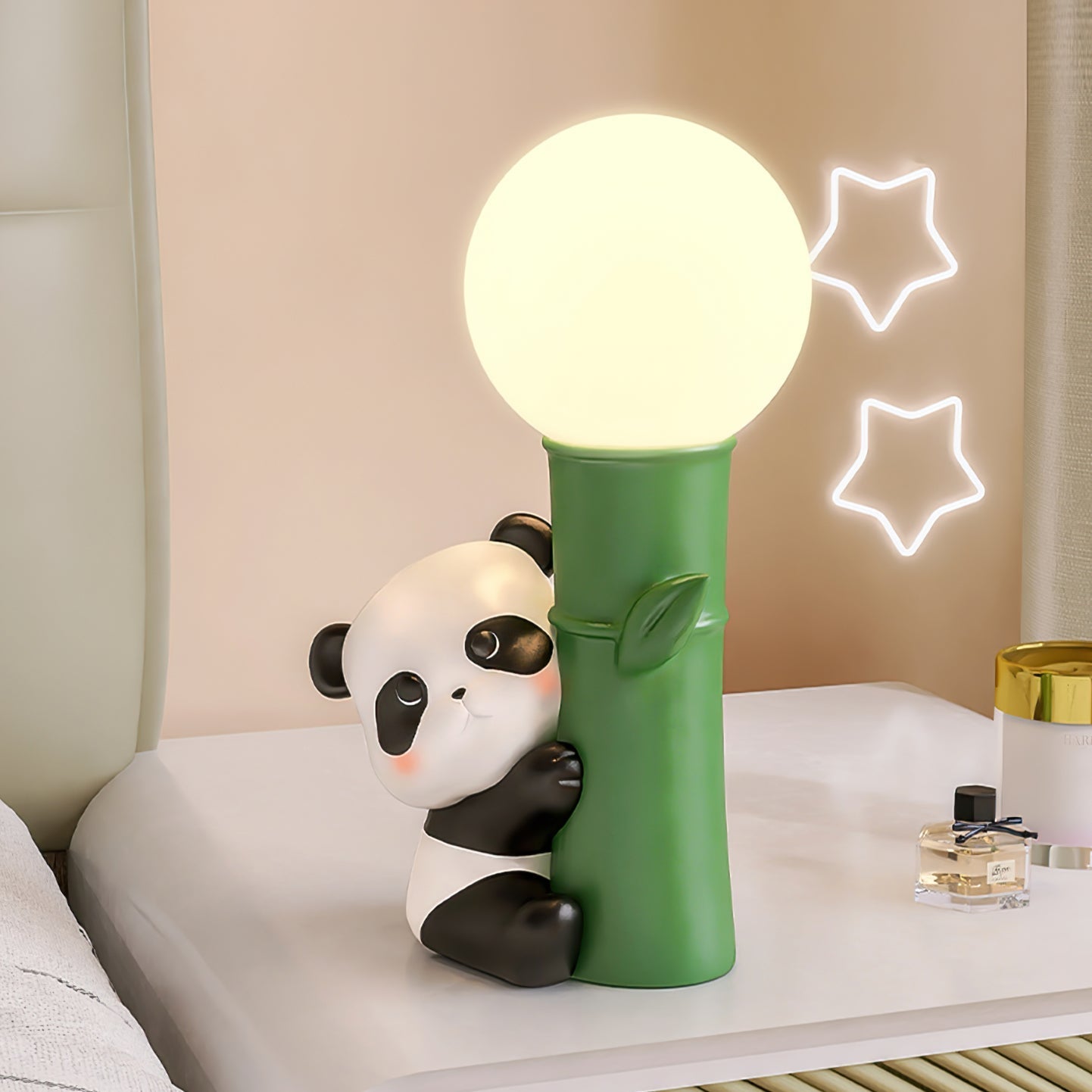 PandaBeam - Table Lamp with Panda Details and Warm Bamboo Illumination