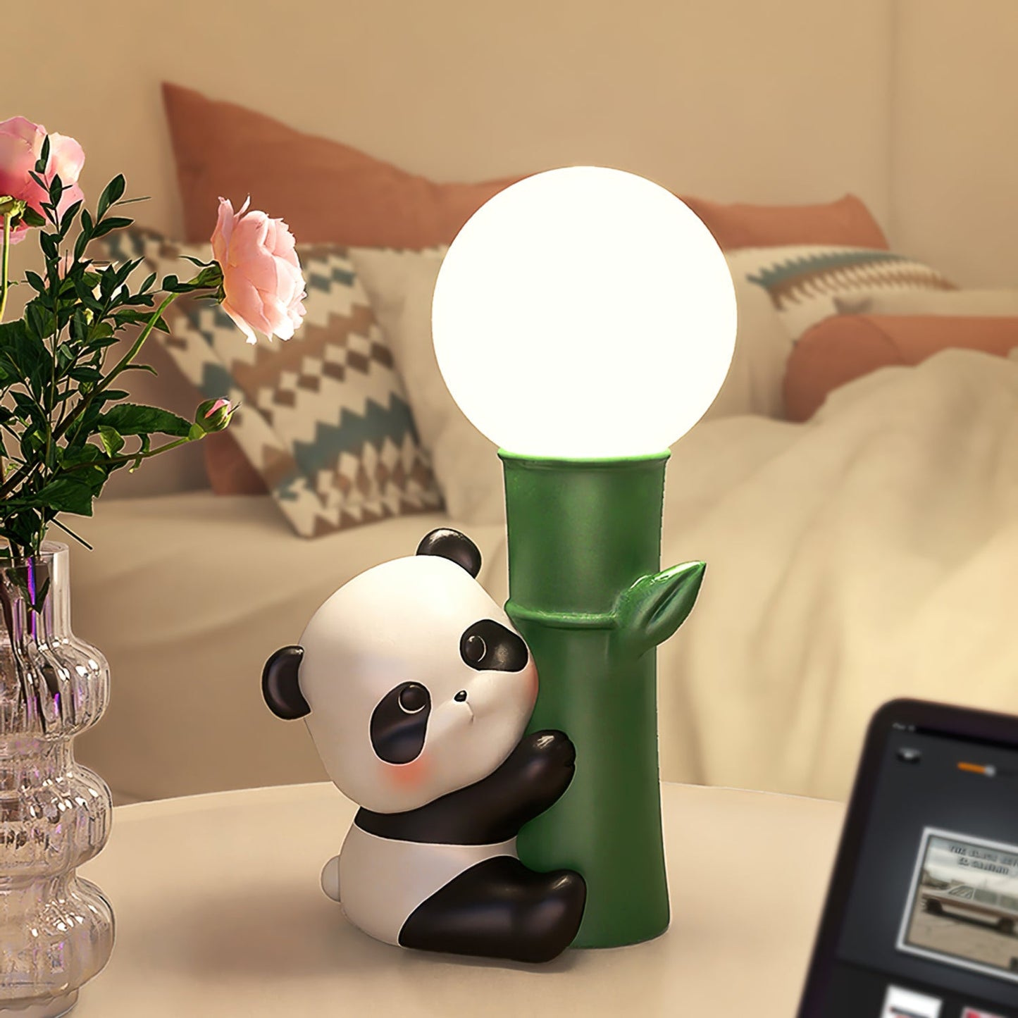 PandaBeam - Table Lamp with Panda Details and Warm Bamboo Illumination