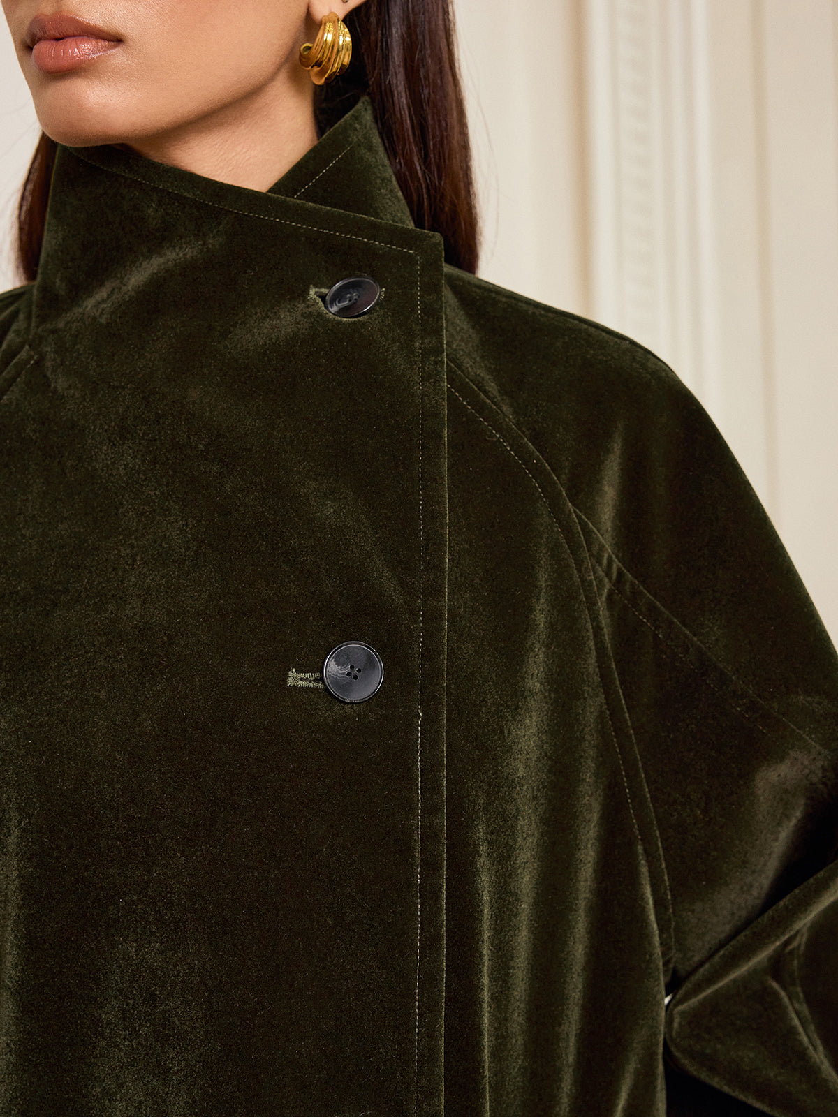 Pocketed Velvet Coat without Belt 5