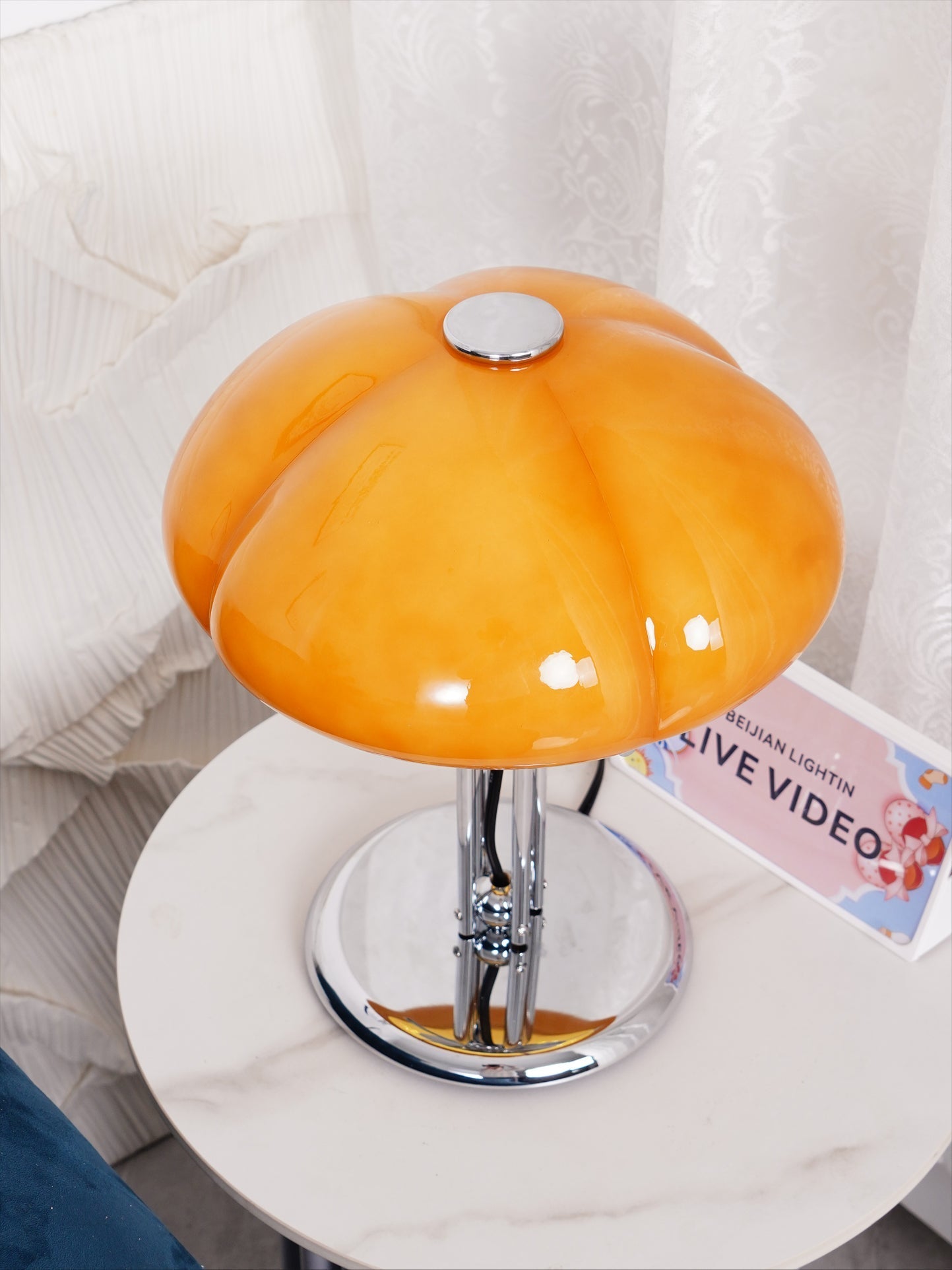 RetroGlow – Orange Glass Desk Lamp
