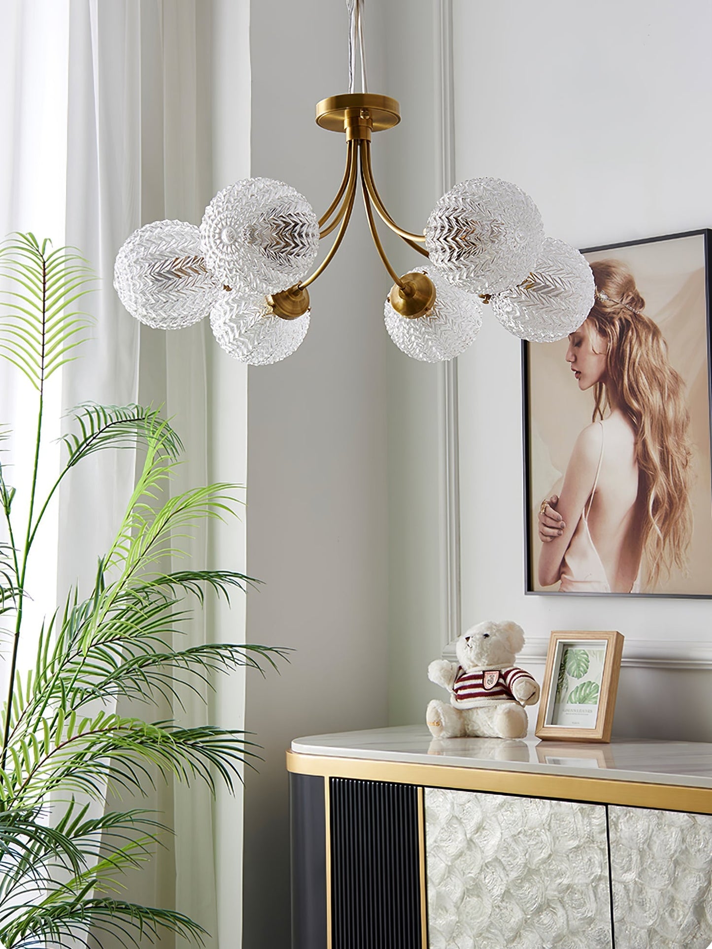 RetroGlow - Ceiling Lamp with Vintage Glass Style and Warm Ambience