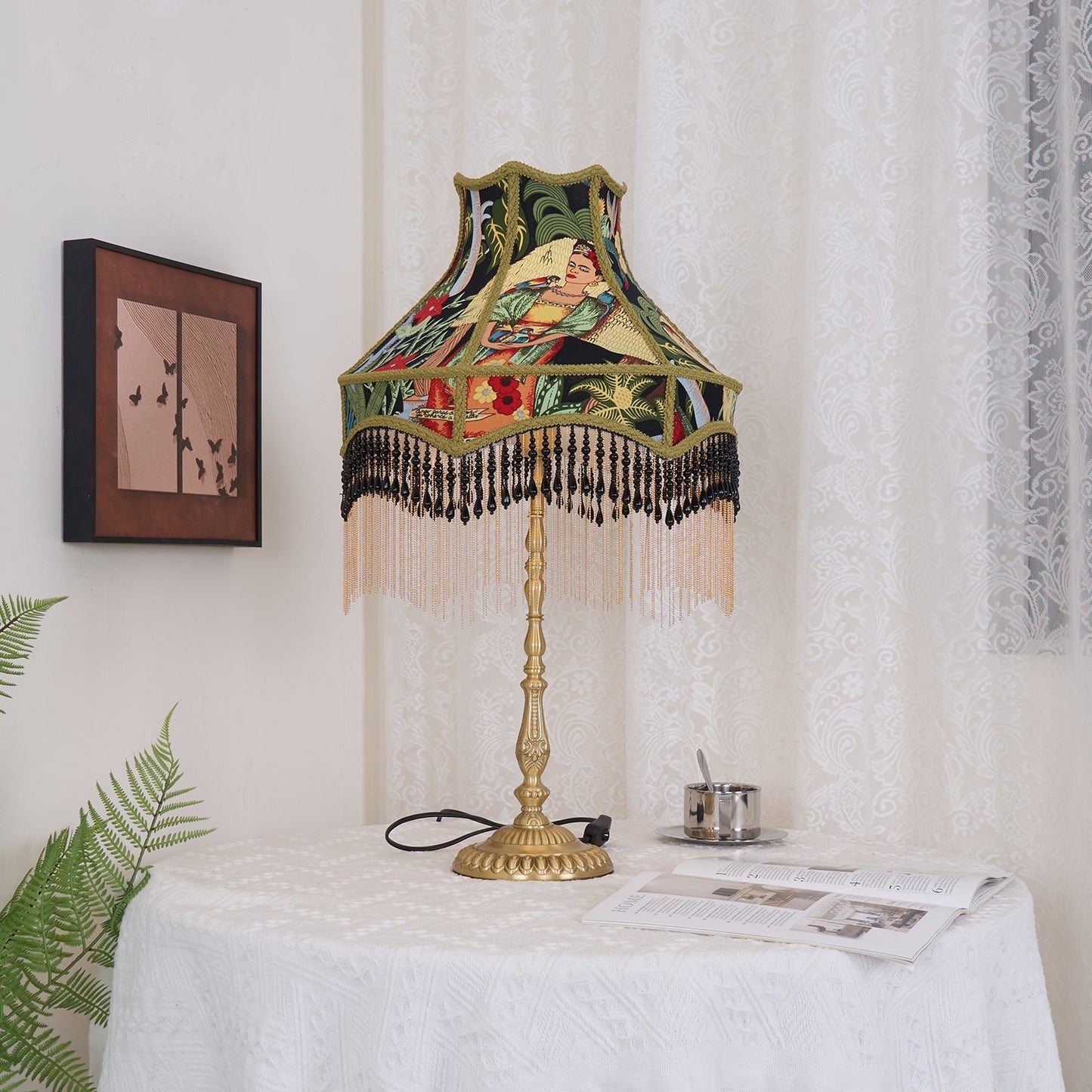 VintageBloom - Tafel Lamp in Franse Bloemmotief met Franje
