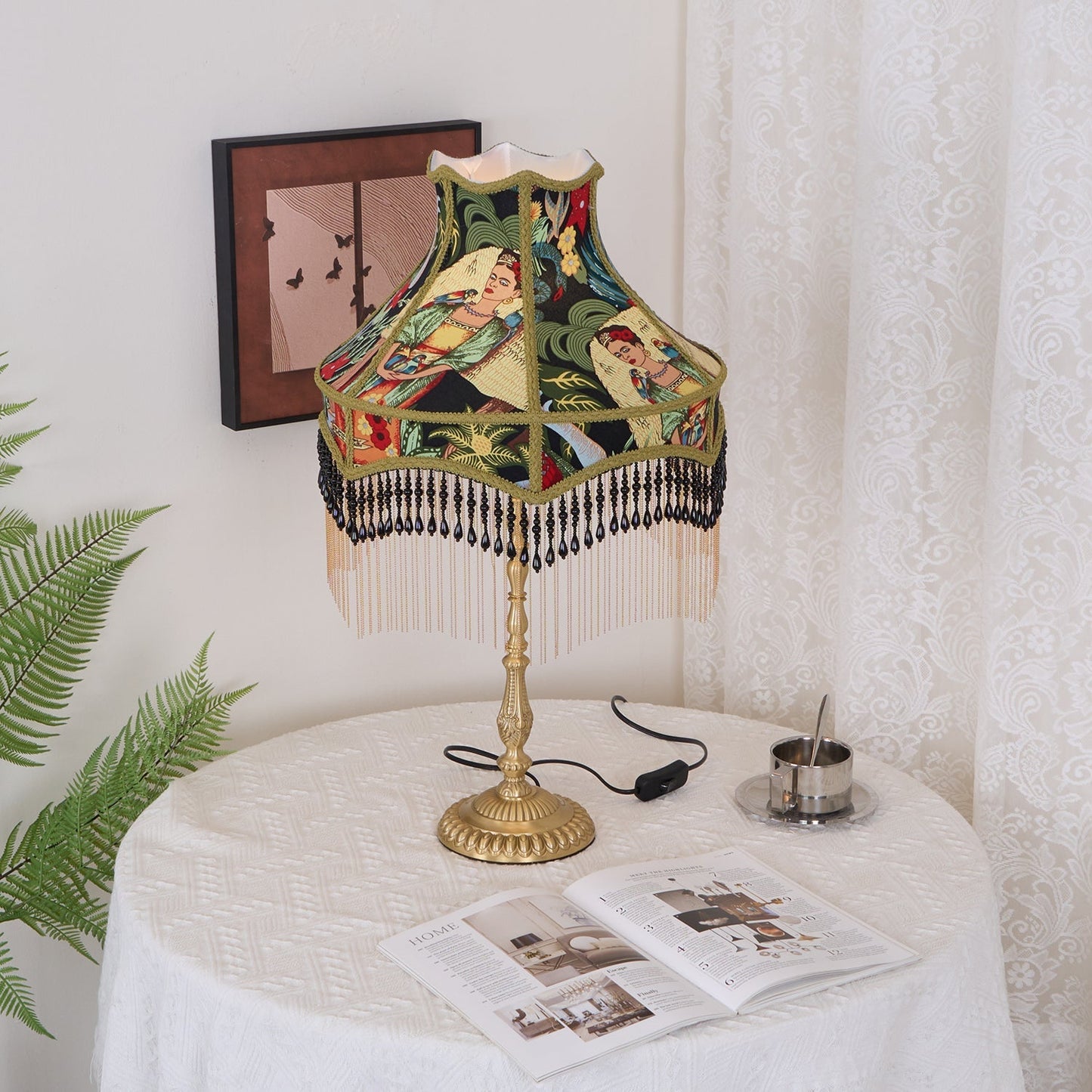 VintageBloom - Tafel Lamp in Franse Bloemmotief met Franje